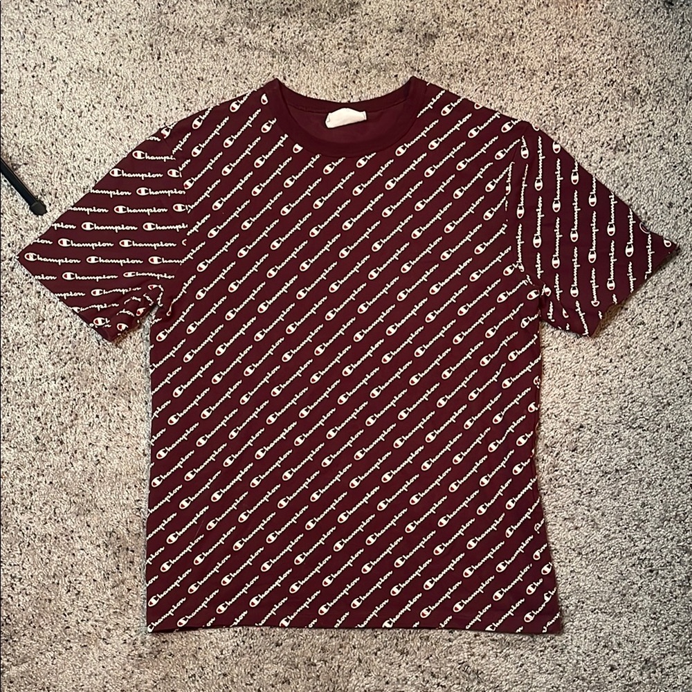 Champion Short‎ Sleeve T Shirt Size Medium